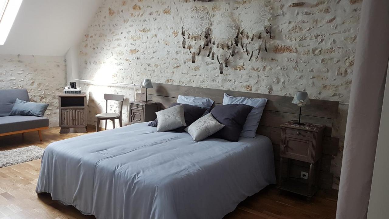 Le Pre De La Rue Bed and Breakfast Bouesse Eksteriør billede