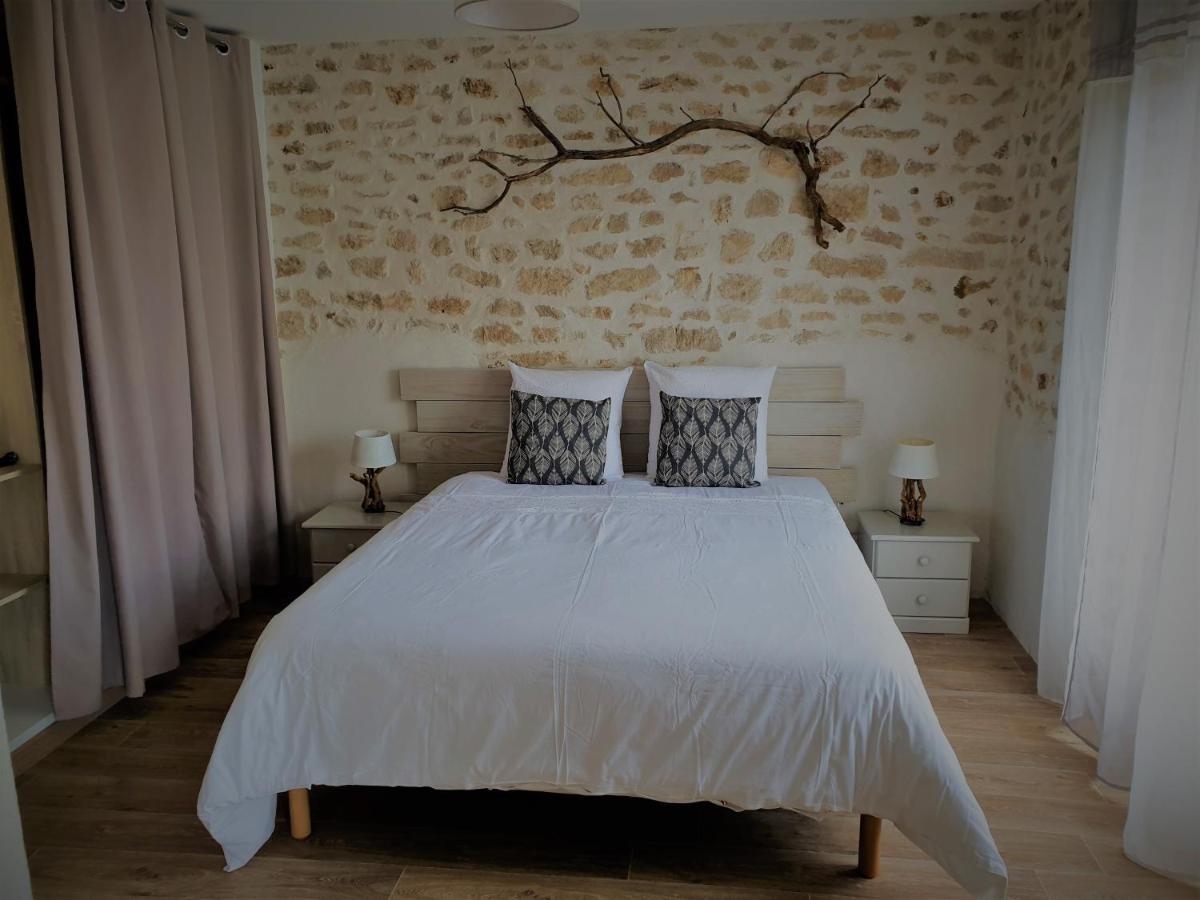 Le Pre De La Rue Bed and Breakfast Bouesse Eksteriør billede